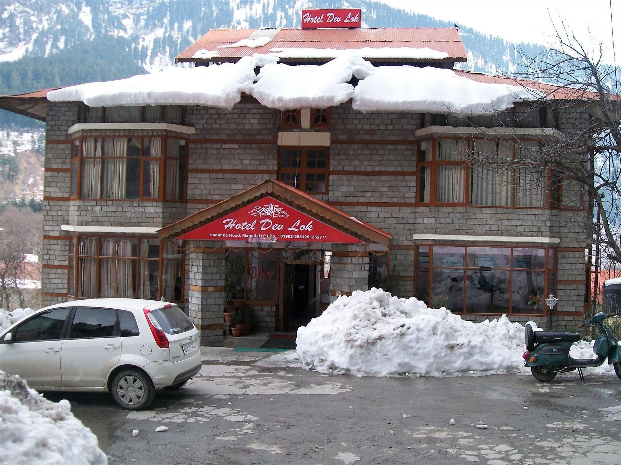 Hotel Devlok Manāli Exteriér fotografie
